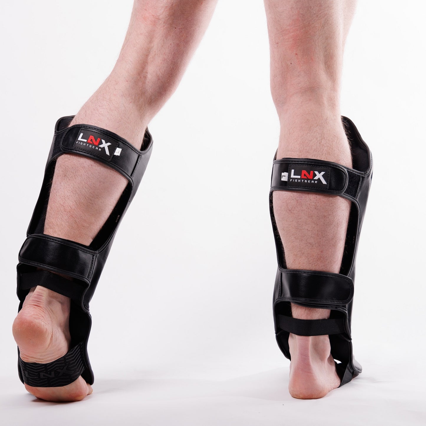 LNX Schienbeinschützer Muay Thai "Pro Fight" Ultimatte Black